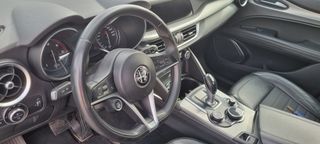 Alfa Romeo Stelvio 2.2 JTD Diesel RWD 180CV 132KW