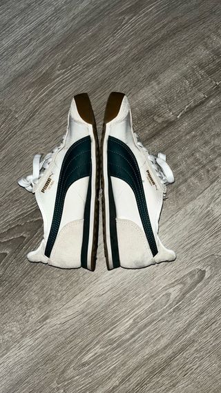 Zapatillas Puma Blancas y Verdes