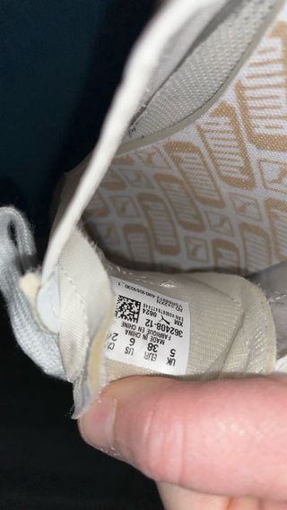 Zapatillas Puma Blancas y Verdes