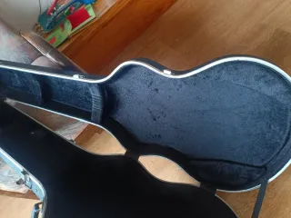 Estuche Rígido para Guitarra Acústica o clásica