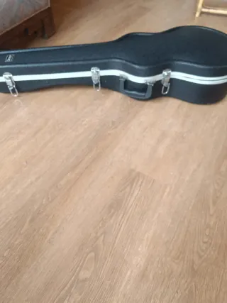 Estuche Rígido para Guitarra Acústica o clásica