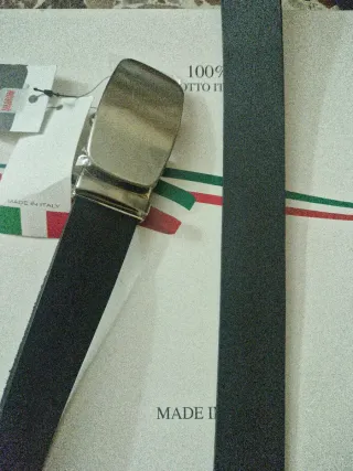 Cintura in pelle nera