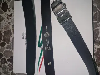 Cintura in pelle nera