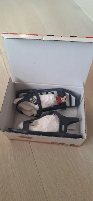 Sandalias niña Minnie Mouse