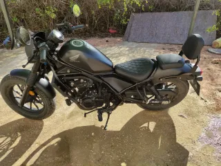 Honda Rebel 500 Negra