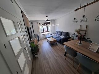 Casa adosada en venta en Yecla