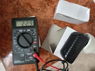 Cargador AC/DC 24V 1.0A