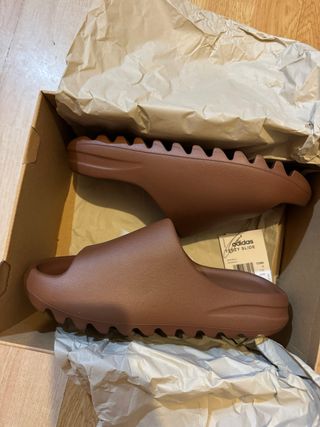 Adidas Yeezy Slide Flax Marrones