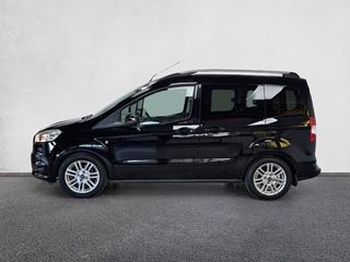 FORD Tourneo Courier 1.0 Ecoboost Titanium