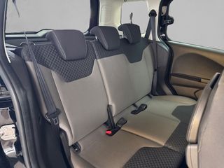 FORD Tourneo Courier 1.0 Ecoboost Titanium