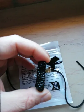 Collana con ciondolo brillante a forma di scorpion