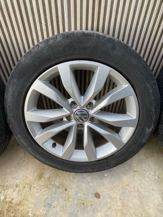 Llantas Volkswagen 17 con neumáticos