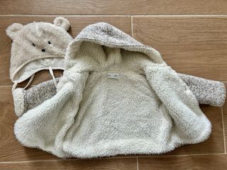 Abrigo y gorro Zara bebé borreguito