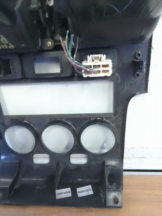 Consola Central Nissan Primera (P11) (1995