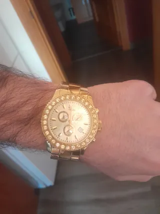 Reloj Marc Ecko Chapado en Oro con Cristales