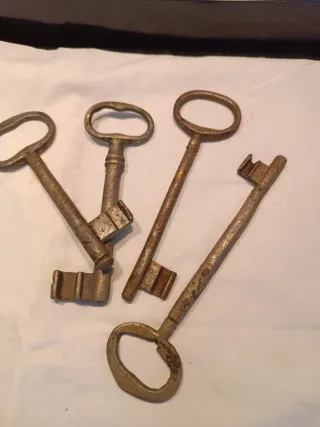 Lotes de llaves antiguas para decoración
