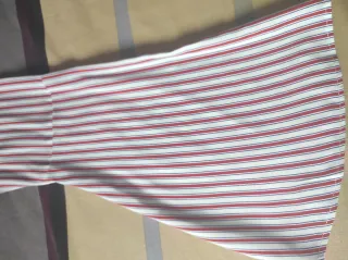 Blusa Pull&Bear Rayas Rojas y Blancas