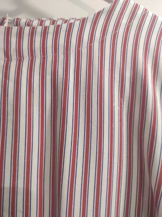 Blusa Pull&Bear Rayas Rojas y Blancas