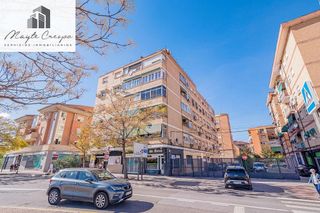 Piso en venta en Barrio de Zaidín en Granada