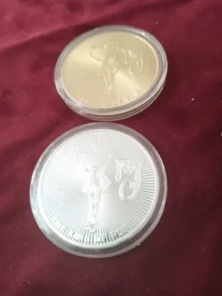 Monedas medallas maiquel yacson