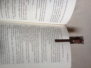 Separadores de libros metálicos