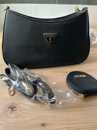 Bolso de hombro Guess negro