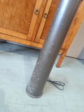 Lámpara vaina estilo militar