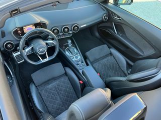 Audi TTS ROADSTER QUATTRO / Año 2023