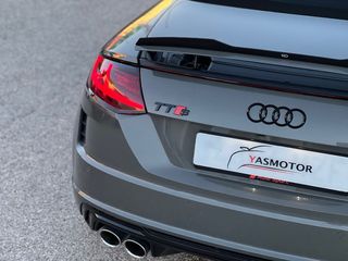 Audi TTS ROADSTER QUATTRO / Año 2023