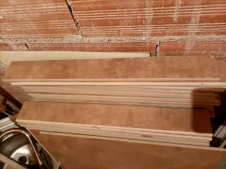 Lote azulejos y solados (Metro Artilleros)