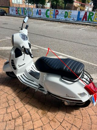 Vespa Gran Turismo 300 Blanca
