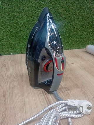 RUSSELL HOBBS PLANCHA