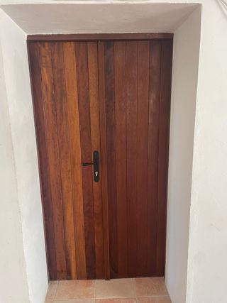 Puerta doble madera iroco insonorizada