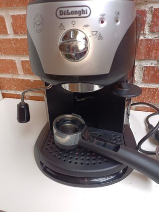 Cafetera De'longhi EC220.CD