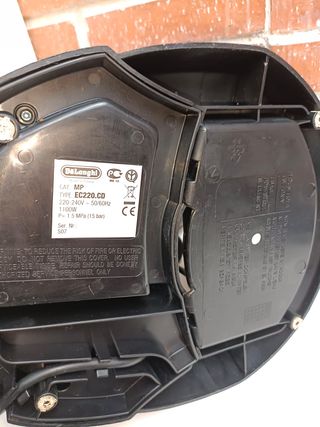 Cafetera De'longhi EC220.CD