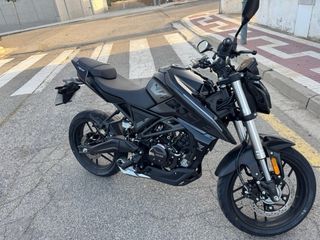 Moto Voge 125r Negra