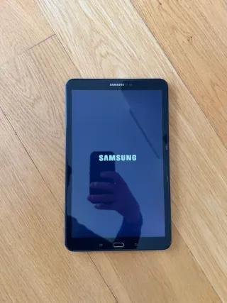 Tablet Samsung SM-T580 Negra