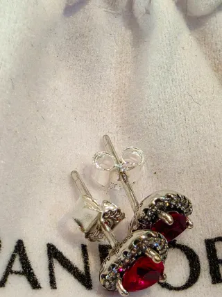 Pendientes Pandora Corazón Rojo y Circonitas