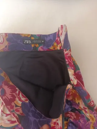 Minifalda floral multicolor