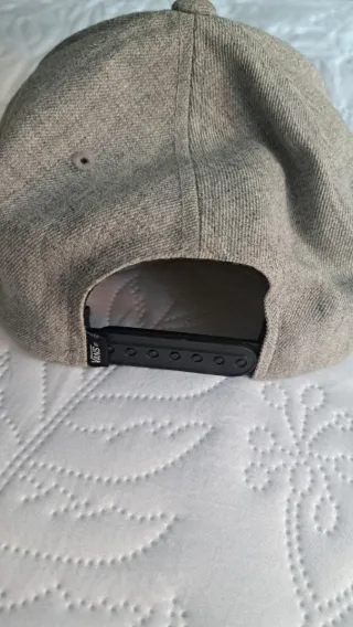 Gorra Vans Gris Patch
