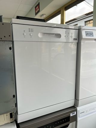 Essentials CDW60W20 (El "Currito" de la cocina) ️