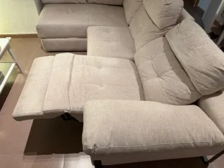 Sofá modular eléctrico de tela beige