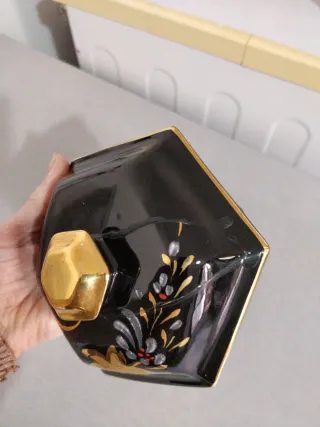 Bombonera porcelana pintada oro a mano