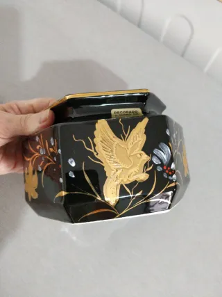Bombonera porcelana pintada oro a mano