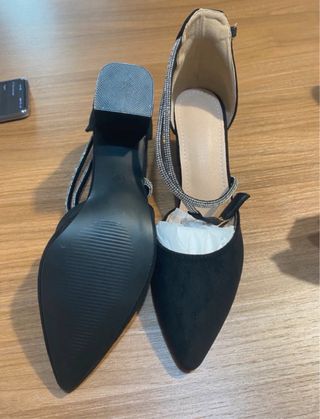 Scarpe con tacco nere eleganti