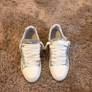 Numeris 43 Atelier Nuvem Usadas Uma Vez