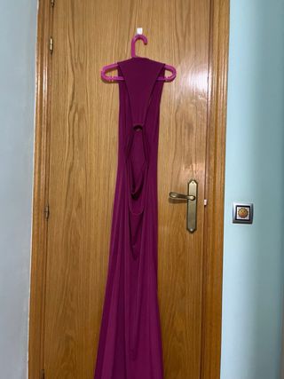 Vestido largo morado de fiesta