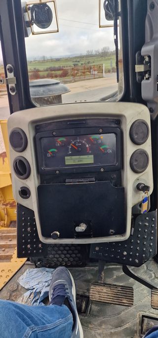 Bulldozer CATERPILLAR D6R2