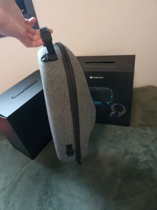 Oculus Rift S con mandos + Estuche