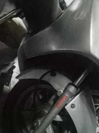 Varios Suzuki Burgman 125cc Carburación